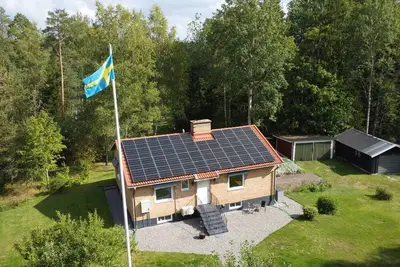 Image de Villa Orreforshult – forest retreat with private pond & fireplace in Småland