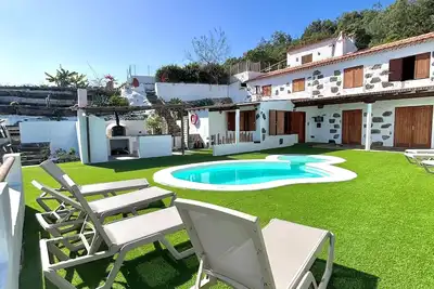 Image de Maison de Vacances 'Ohana Paula' avec Vue sur la Mer, Piscine Privée et Terrasse Privée