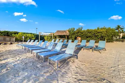 Image de Family-Friendly 1br w/ Partial Ocean View & Pool