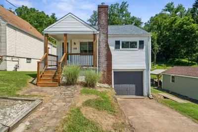 Peaceful Plum Pa Home