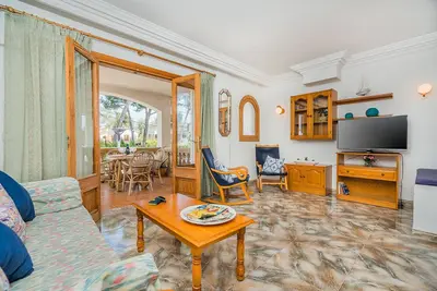 Image de Duplex with terrace a few meters from the beach