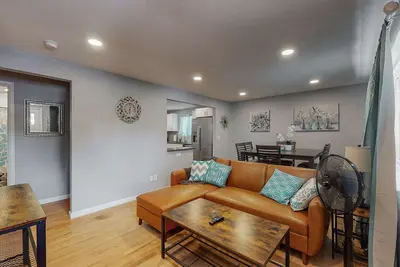Image de Unique Family Home in Denver