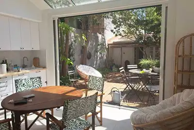 Image de Appartement avec Jardin au coeur du cour Julien à Marseille