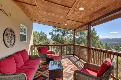 Image de Sunrise Vista | Amazing Views, Hot Tub, Pet-Friendly