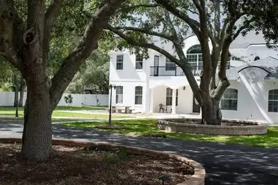 Image de -Arbor Grand Estate-