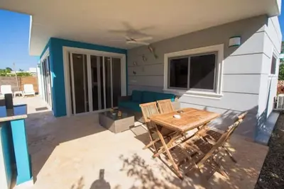 Image de Private Oasis • 2 King Beds • Extra-Large Pool