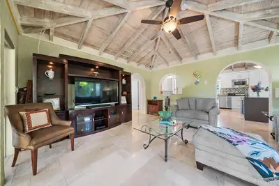 Image de New! Luxury 3 Bdr Oasis in Nassau!