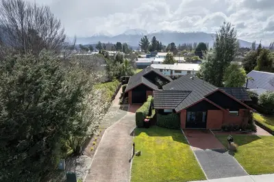 Image de Matai by the Lake - Te Anau