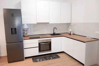 Image de Two Bedroom Apartment with Terrace(A1) (St)