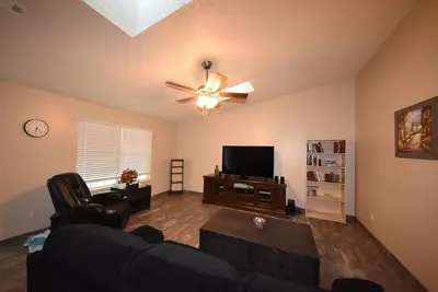 Image de New Listing! ! 2 Bed 2 Bath Duplex Retreat Pet Friendly!