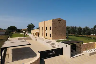 Image de Villa Hydria. Just a few meters from the sandy beach of Almyros.
