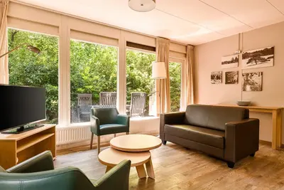 Image de Bungalow élégant pour 4 personnes dans la Veluwe