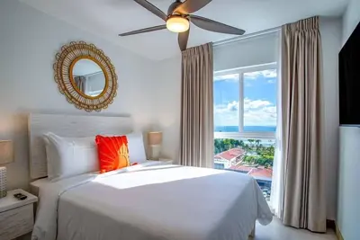 Image de Jaco Bay beach please read description