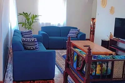 Image de Rustic themed Penthouse w/private rooftop, 5 min walk to the white sandy beach