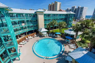Image de Sea Breeze 216: 2br Sea Breeze condo across street from the Gulf, pool & Bbq