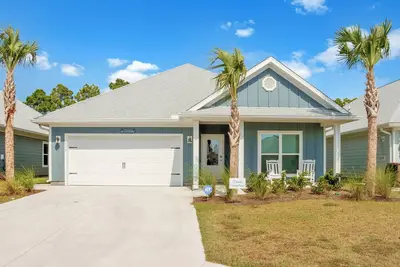 Image de ☀️ Short Walk to Beach - Turtle Bay ☀️