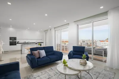 Image de Marina View Modern Lagos Apartment