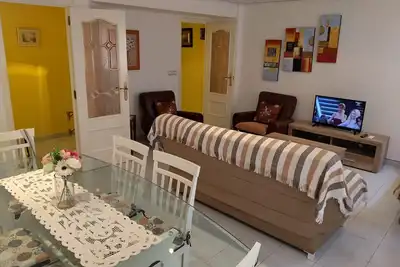 Image de Tranquil 2-bedroom apartment with Ac in charming Gandia