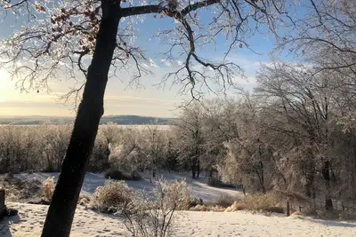 Image de Cozy cottage with a View of the Catskills Mountains - Ashokan Reservoir