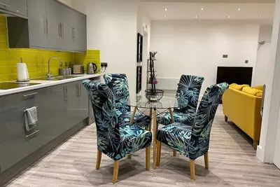 Image de Bright & Cosy Retreat in Swansea