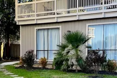 Image de Spacious Lake Conroe Lakeview Home, 3 Br/ 3 Ba, Gated Community, Sleeps 6-8