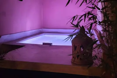 Image de Riad de charme avec bassin à 2 pas de la place Jemma El Fna