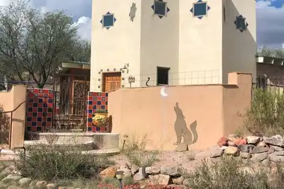 Image de Architectural Gem in Patagonia, Az\nPrivate 1-bedroom cottage with great views