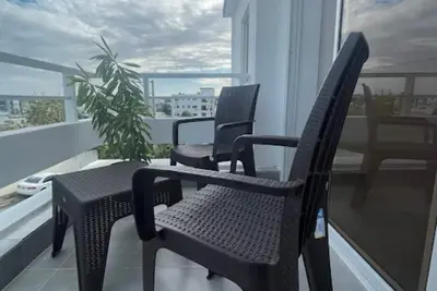 Image de Your Refuge 10 minutes from the Beach