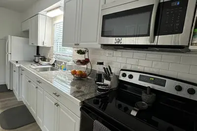 Image de Fantastic apartment with Ac in sunny Tampa