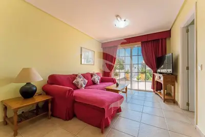 Image de Appartement El Médano avec vue sur la piscine et le jardin