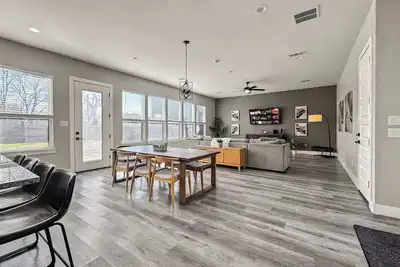 Image de Spacious Dallas Home near Reunion Tower |12 Guests