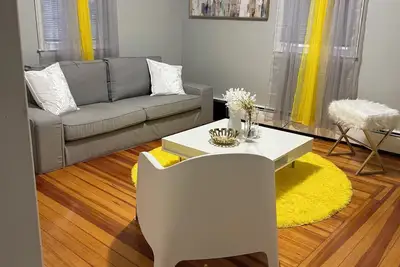 Image de 4-bedroom single-family house on a producing orchard of 10 square feet.