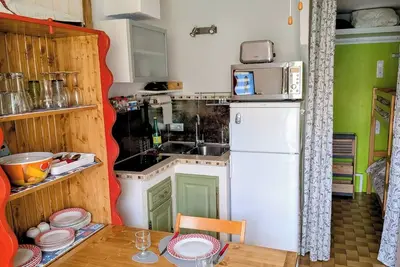 Image de Studio cabine Ă 150m de la plage sans rue Ă traverser Animaux de compagnie ok