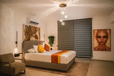 Image de Elegant Ephesus Suites 2br - Near Ephesus, Balcony, A/C, Wi-Fi