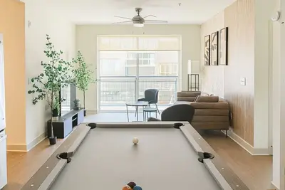 Image de Resort-Style Retreat | 1 King/2 Queens, Pool table