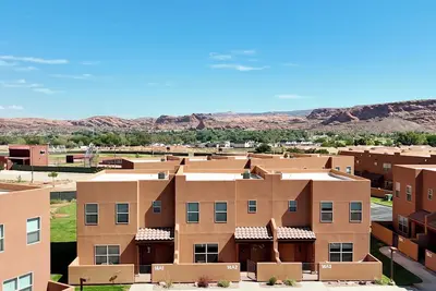 Image de Red Rock Views! I Pool & Hot Tub I Trailer Parking I Bike Storage