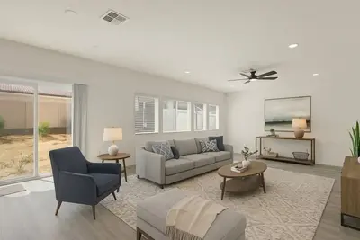 Image de Hemet 3-bedroom beautiful home near Diamond Valley Lake.