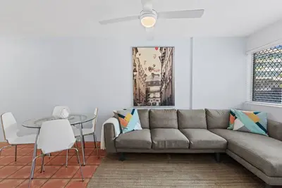 Image de Al14-03: 2 bed 1 bath with parking