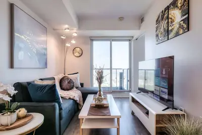 Image de RivetStays | The Jarvis Grand Suite – 2 Bedroom Suite