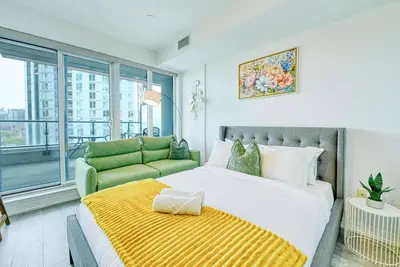 Image de RivetStays | The Jarvis Classic Suite – Studio Suite