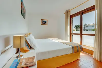 Image de Scenic Albufeira Getaway Near the Coast and Buzzing Nightlife Scene