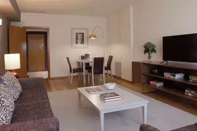 Image de Pet-Friendly Space at Altis Suites – Three Contemporary Units in Lisbon, Kitchen