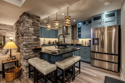 Image de A Cozy, 2br 2. 5ba, Concert, Game Day & Business Traveler Hidden Gem—Comfort & Convenience with a Touch of Luxury in Five Points—the Heart of Raleigh