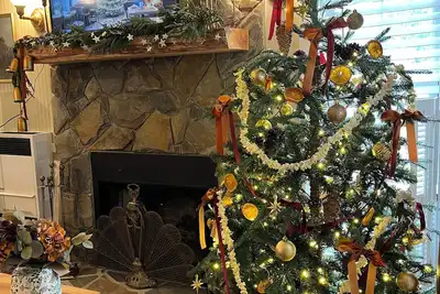 Image de Cozy Christmas Cottage on Linville River- Fireplace & pet-friendly