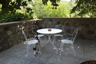Image de Cottage « L'Ancienne Estable » avec terrasse privée, jardin privé et climatisation