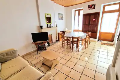 Image de Petite Maison authentique dans quartier atypique