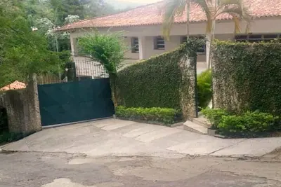 Image de House in the Cantareira mountains