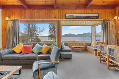 Image de Kramphouse - Kuratau Holiday Home
