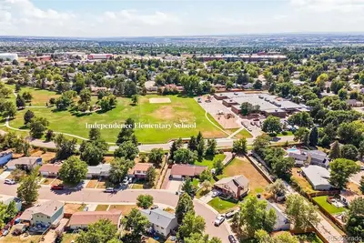 Image de Cute and cozy 3-bedroom townhome in Aurora