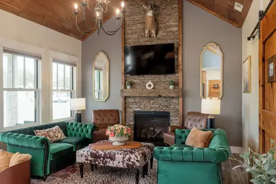 Image de Luxury Stay /  2-Suite Retreat with King Beds / Near Jmu, Shenandoah & Wineries